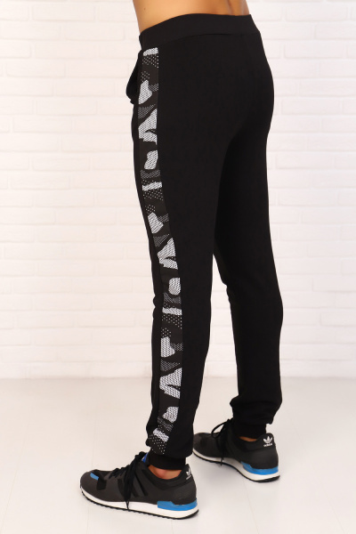 73fbe563-af51-4dc1-ad5c-ea892d71b175